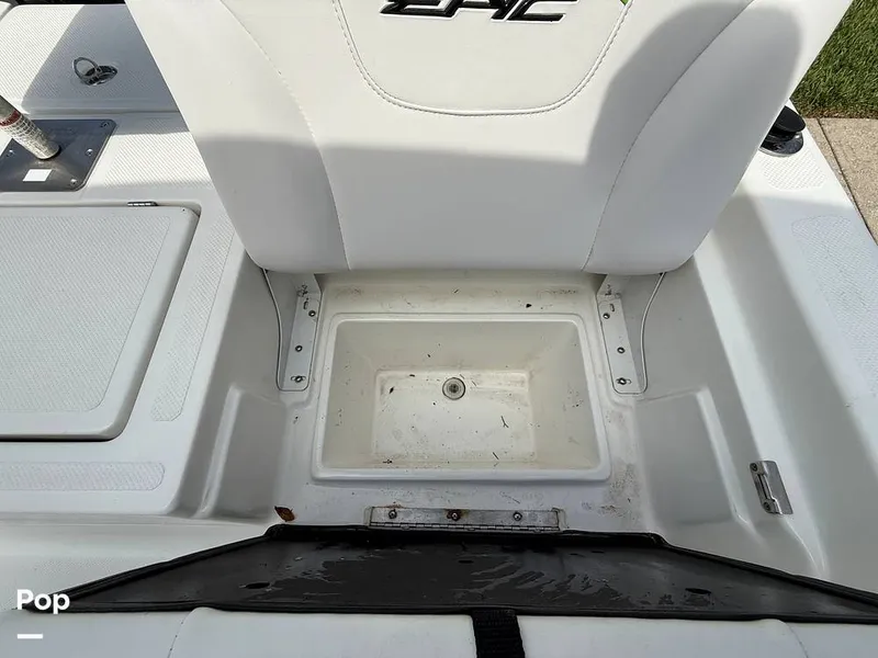 Slide: The Image of Epic 22SC 2014 - 15747939