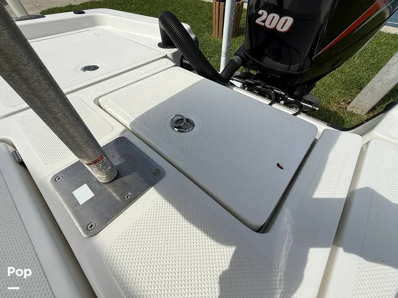 Slide: The Image of Epic 22SC 2014 - 15747940