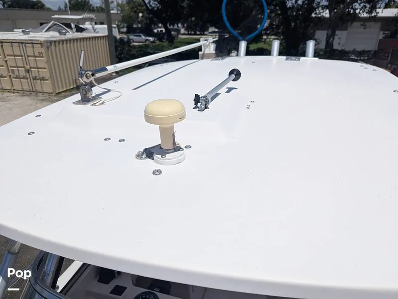 Slide: The Image of Grady-White Seafarer 228 2000 - 15746347