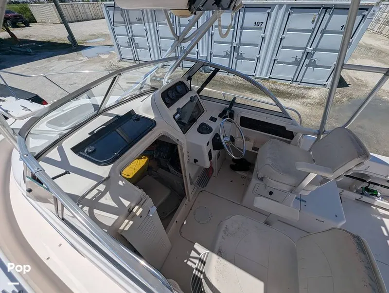 Slide: The Image of Grady-White Seafarer 228 2000 - 15746350