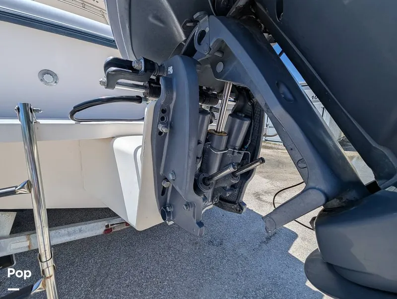 Slide: The Image of Grady-White Seafarer 228 2000 - 15746365