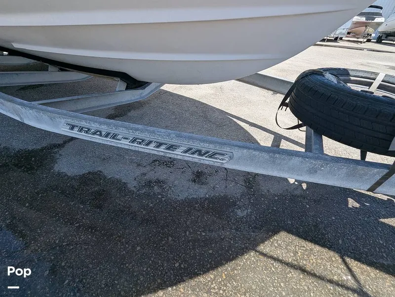 Slide: The Image of Grady-White Seafarer 228 2000 - 15746388