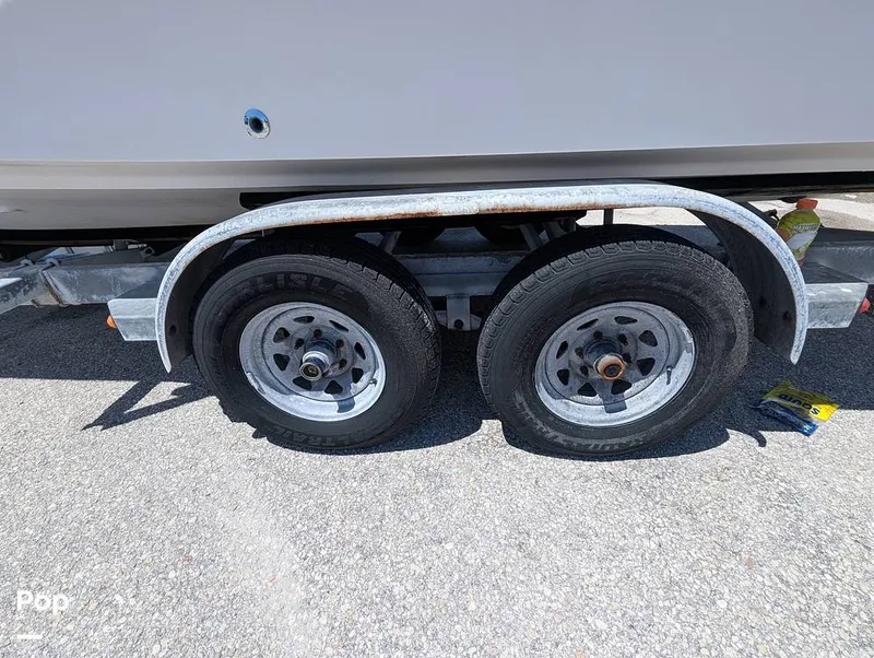 Slide: The Image of Grady-White Seafarer 228 2000 - 15746395