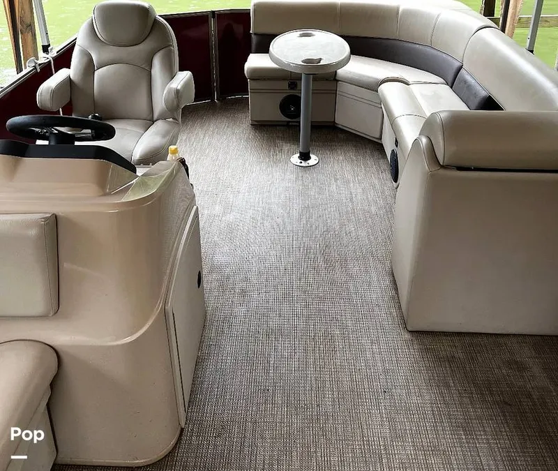 Slide: The Image of Bentley 20 LE 2021 - 15738992