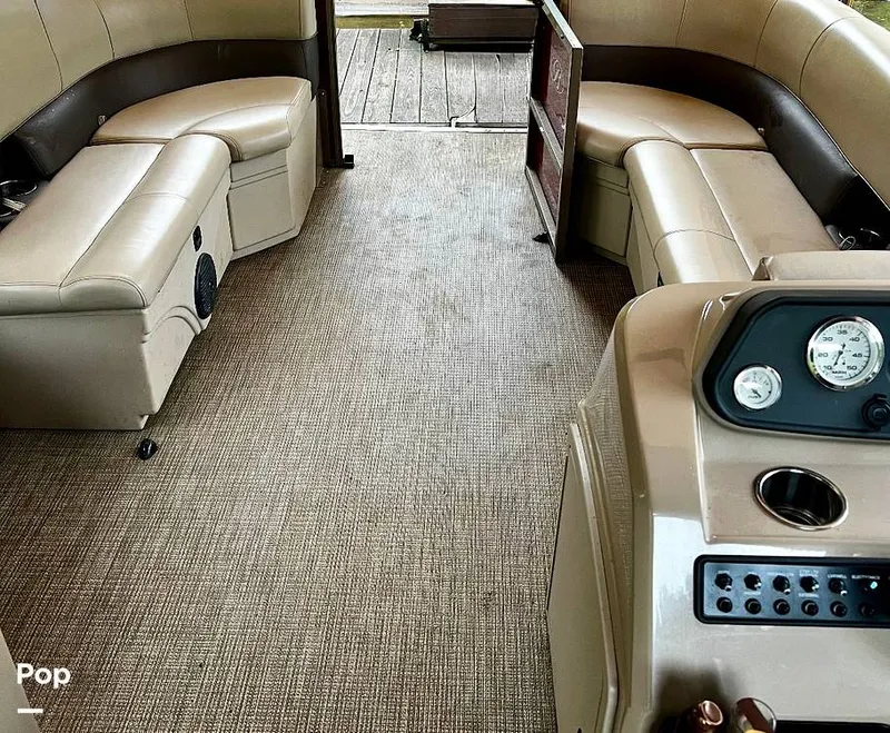 Slide: The Image of Bentley 20 LE 2021 - 15738993