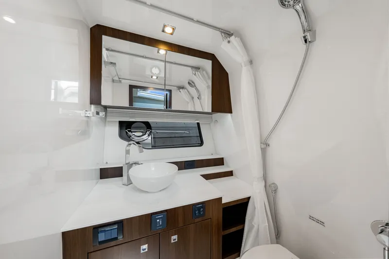 Slide: The Image of Cruisers 42 GLS Outboard 2026 - 94