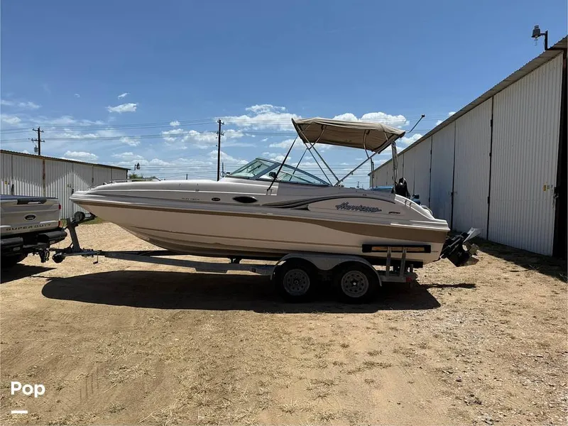 The Image of 2002 Hurricane 217SD - 16219169