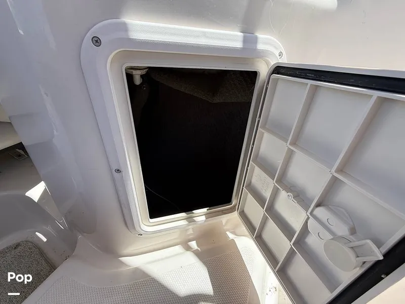 Slide: The Image of Hurricane 217SD 2002 - 15954577