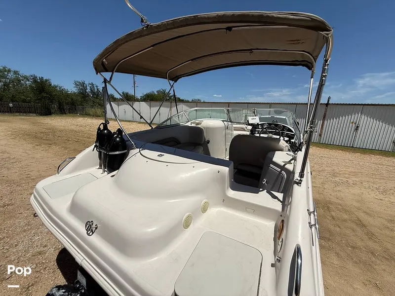 Slide: The Image of Hurricane 217SD 2002 - 15954554