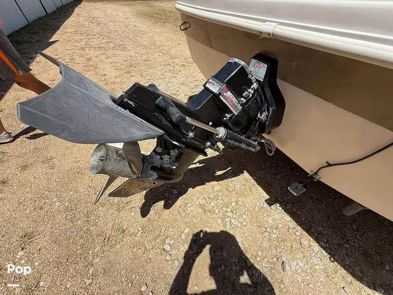 Slide: The Image of Hurricane 217SD 2002 - 15954555