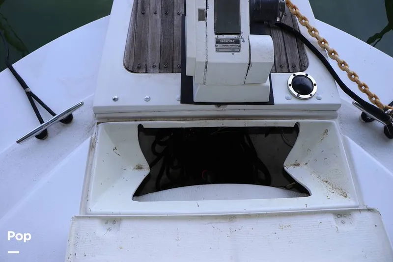 Slide: The Image of Trojan 11 Meter 370 Express 1989 - 15861726