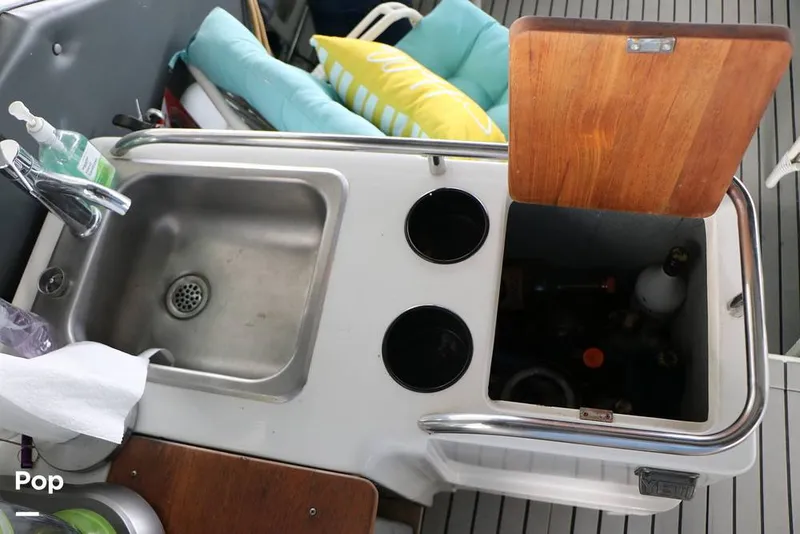 Slide: The Image of Trojan 11 Meter 370 Express 1989 - 15861644