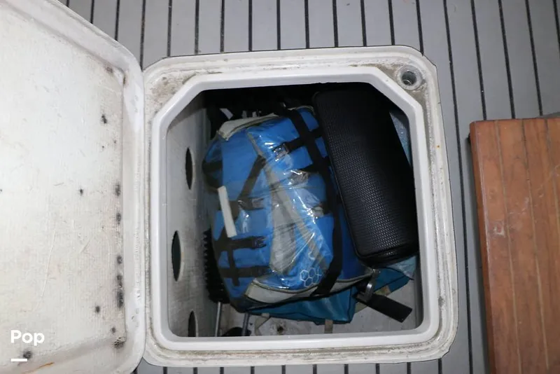 Slide: The Image of Trojan 11 Meter 370 Express 1989 - 15861661