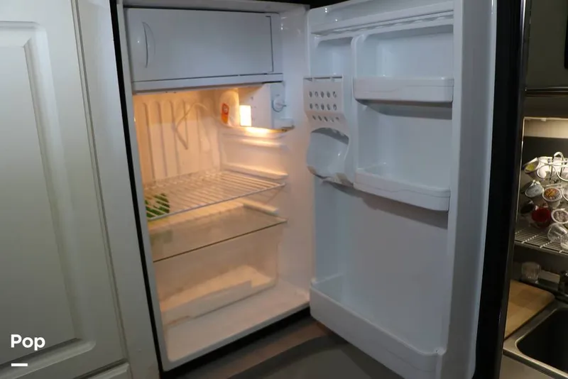 Slide: The Image of Trojan 11 Meter 370 Express 1989 - 15861691