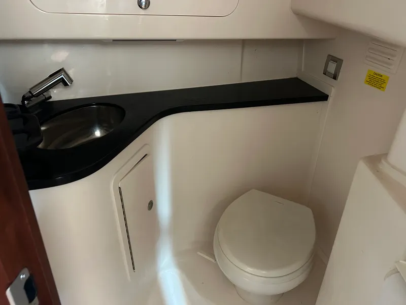 Slide: The Image of Grady-White Express 330 2021 - 30