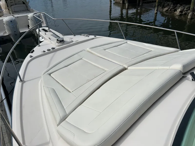 Slide: The Image of Grady-White Express 330 2021 - 38