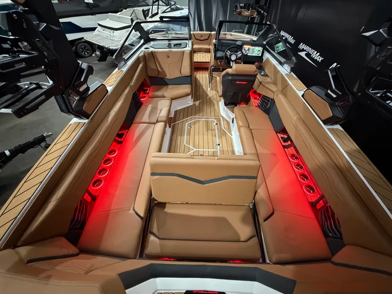 Slide: The Image of Nautique G25SUPER AIR 2026 - 26