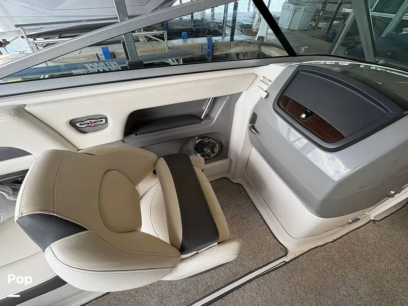 Slide: The Image of Co Captains Seat - 15802170