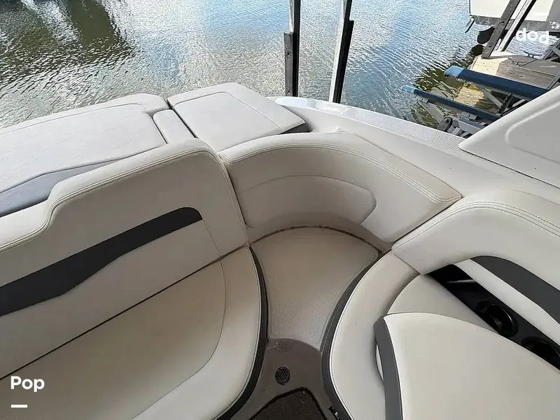 Slide: The Image of Passenger Seating With Storage - 15807157