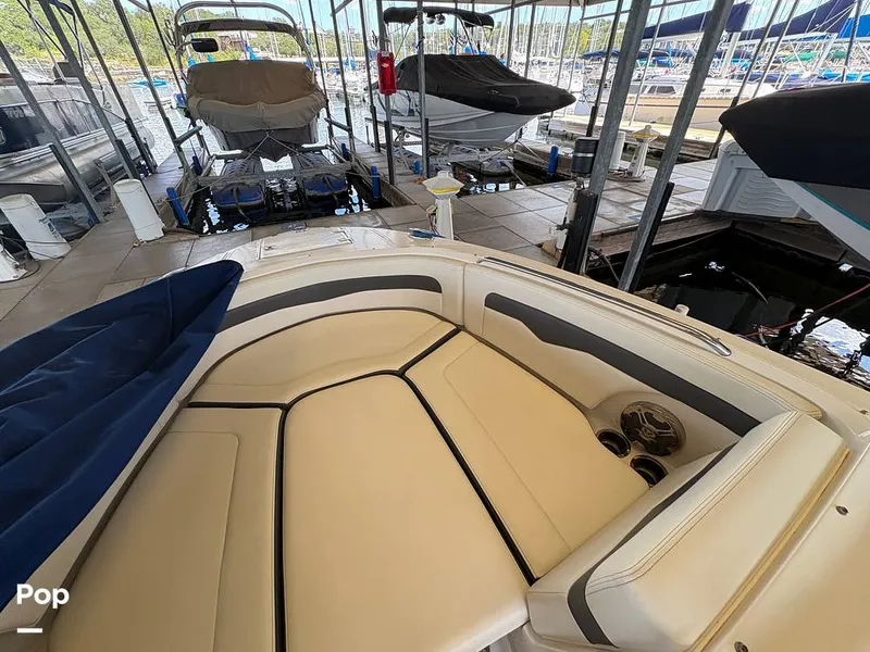 Slide: The Image of Bow Passenger Seating - 15802200