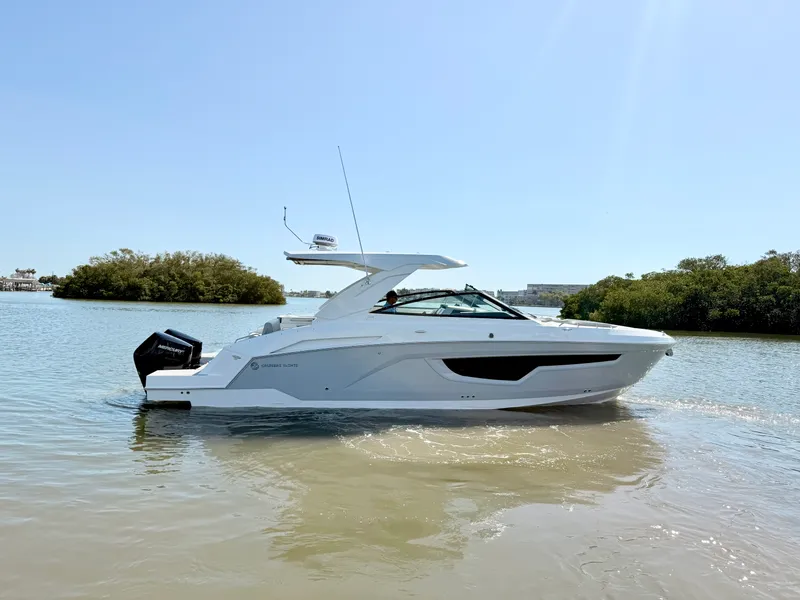 Slide: The Image of Cruisers 34 GLS Outboard 2026 - 34