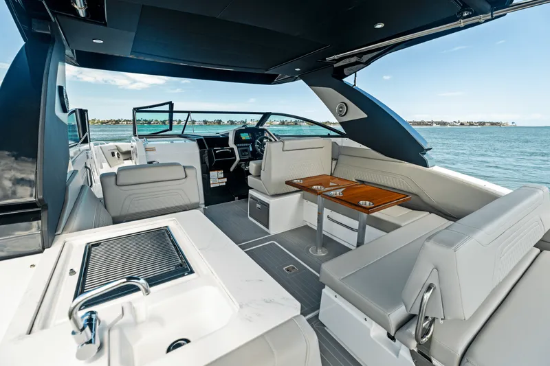 Slide: The Image of Cruisers Yachts 34 GLS Outboard 2026 - 140