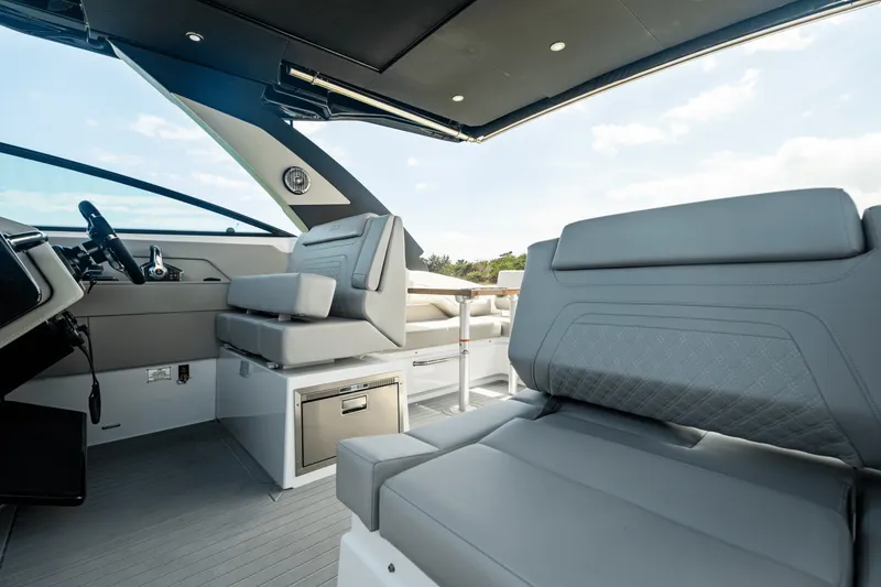 Slide: The Image of Cruisers Yachts 34 GLS Outboard 2026 - 65