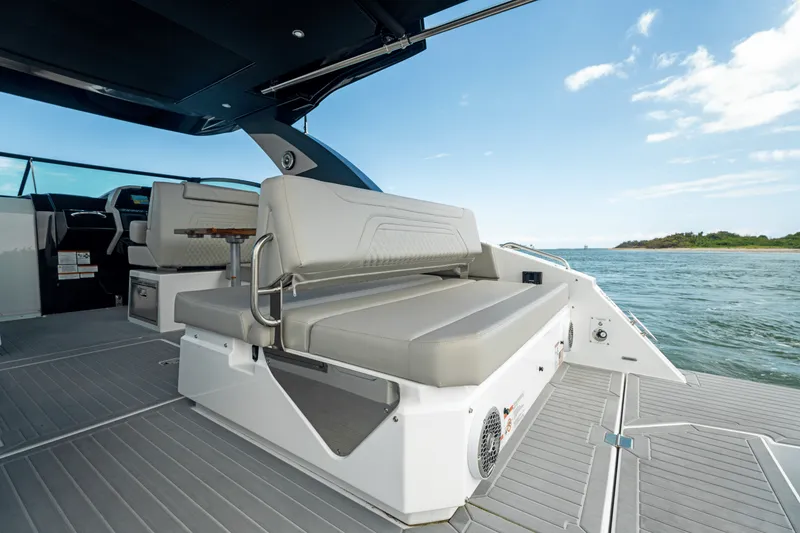 Slide: The Image of Cruisers Yachts 34 GLS Outboard 2026 - 72