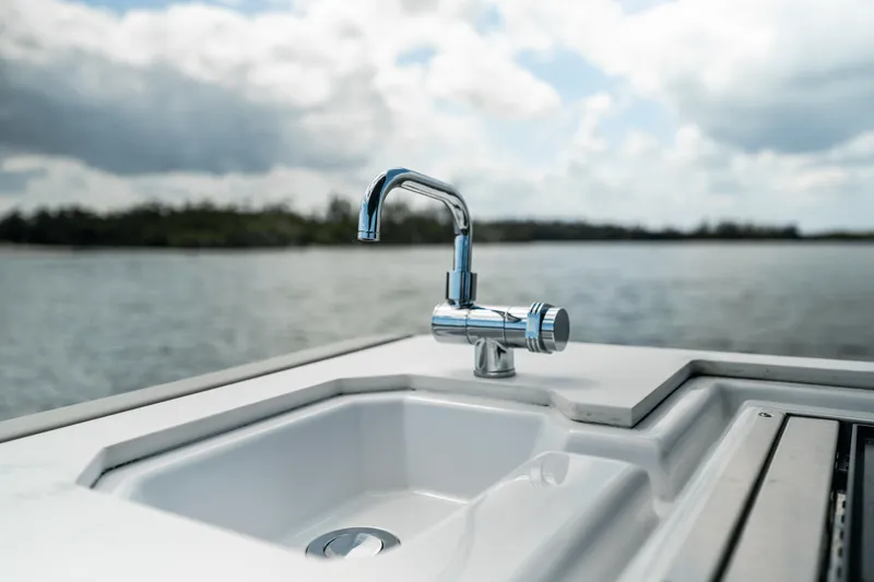 Slide: The Image of Cruisers Yachts 34 GLS Outboard 2026 - 82