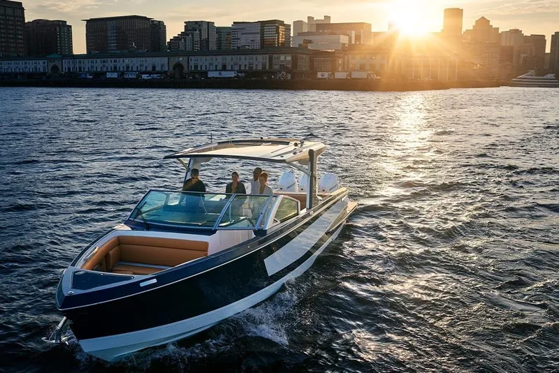 The Image of Aviara AV36 Outboard 2024 - 0