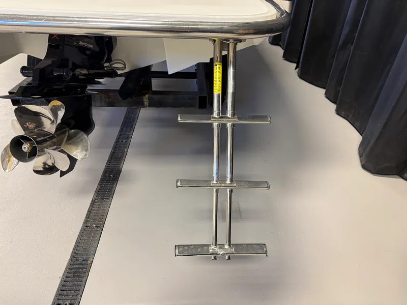 Slide: The Image of Cobalt 242 2011 - 10