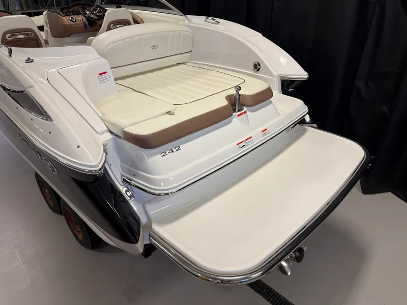 Slide: The Image of Cobalt 242 2011 - 5