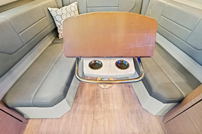 Slide: The Image of Formula 430 CROSSOVER 2019 - 15