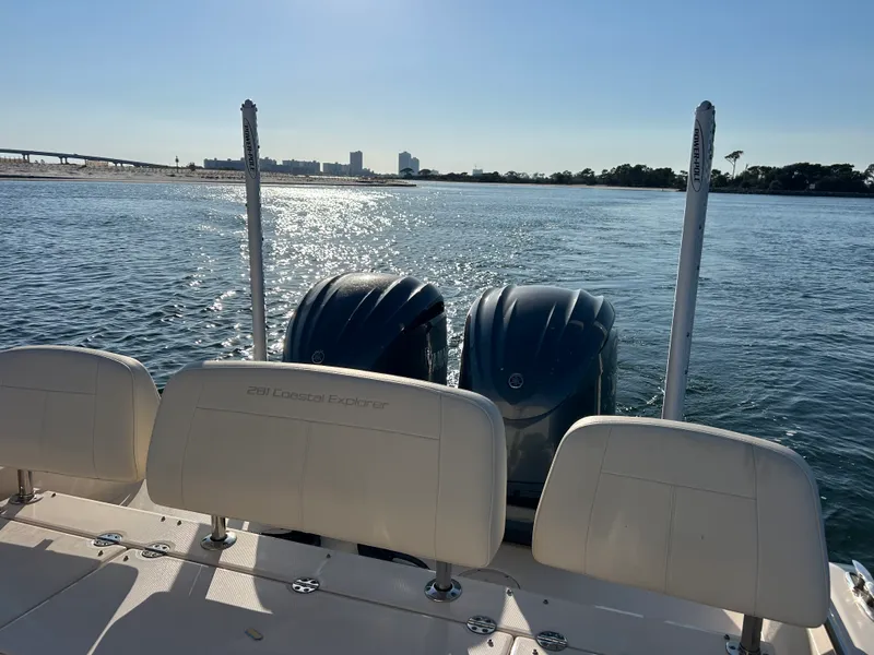 Slide: The Image of Grady-White 281 COASTAL EXPLORER 2023 - 18