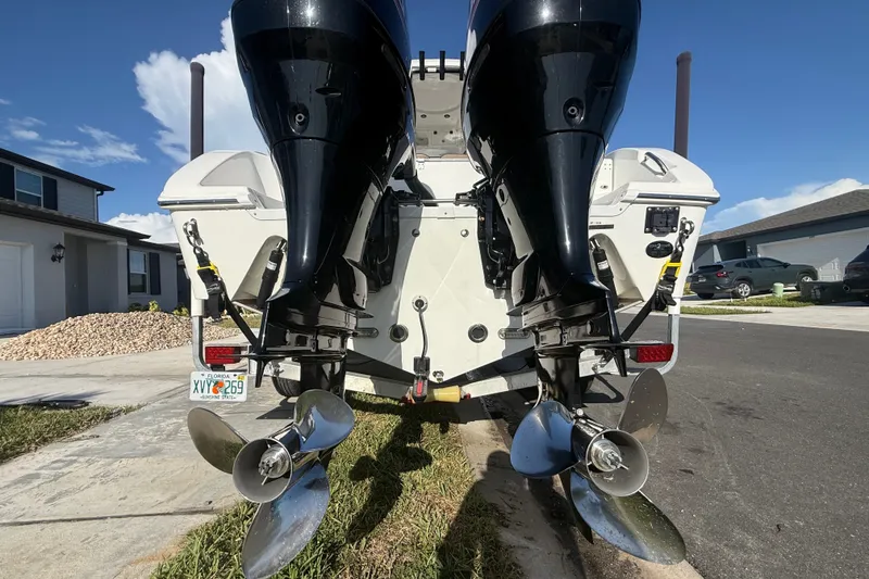 Slide: The Image of Sea Pro 259 Center Console 2019 - 14