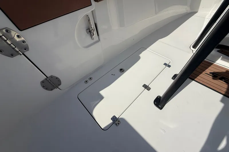 Slide: The Image of Sea Pro 259 Center Console 2019 - 32