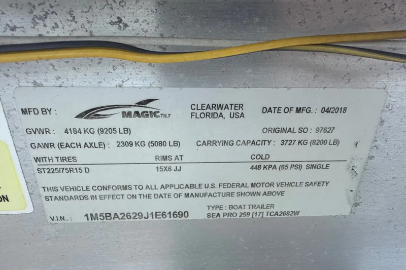 Slide: The Image of Sea Pro 259 Center Console 2019 - 100