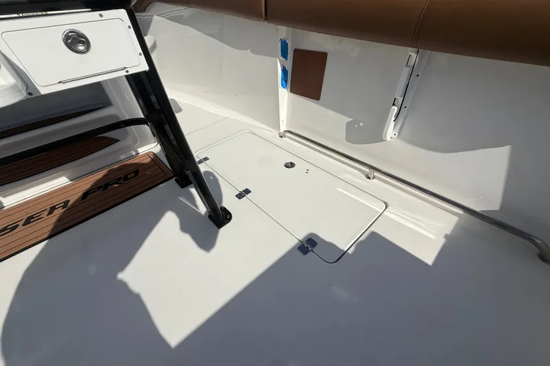 Slide: The Image of Sea Pro 259 Center Console 2019 - 34
