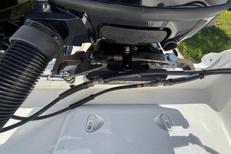 Slide: The Image of Sea Pro 259 Center Console 2019 - 99