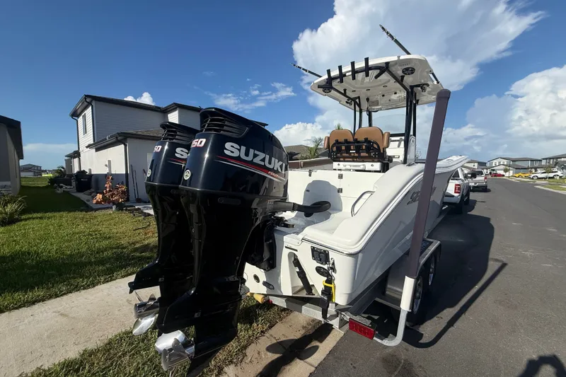 Slide: The Image of Sea Pro 259 Center Console 2019 - 15
