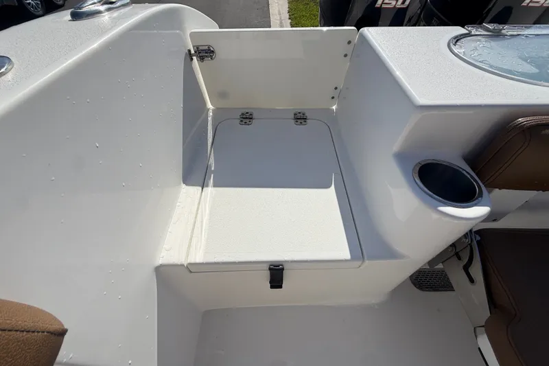Slide: The Image of Sea Pro 259 Center Console 2019 - 89