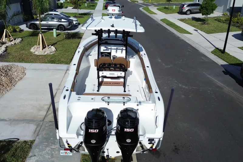 Slide: The Image of Sea Pro 259 Center Console 2019 - 3