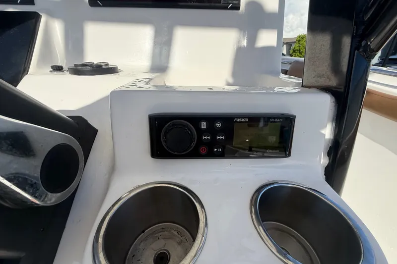 Slide: The Image of Sea Pro 259 Center Console 2019 - 42