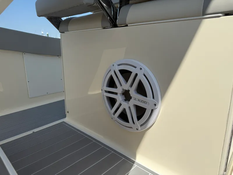 Slide: The Image of Scout 277 LXF 2020 - 16