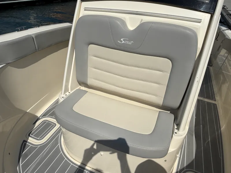 Slide: The Image of Scout 277 LXF 2020 - 23