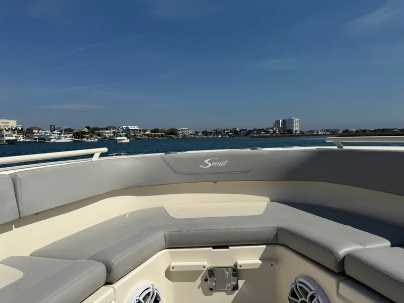 Slide: The Image of Scout 277 LXF 2020 - 28