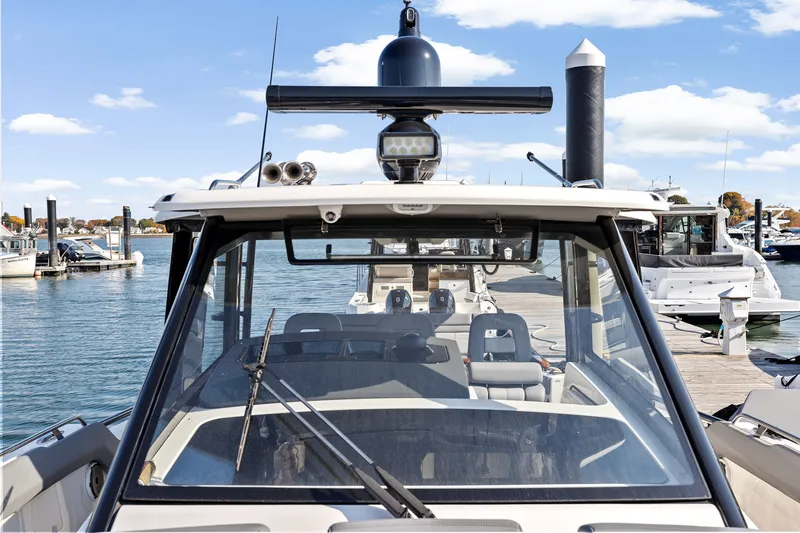 Slide: The Image of Boston Whaler 420 Outrage 2022 - 38