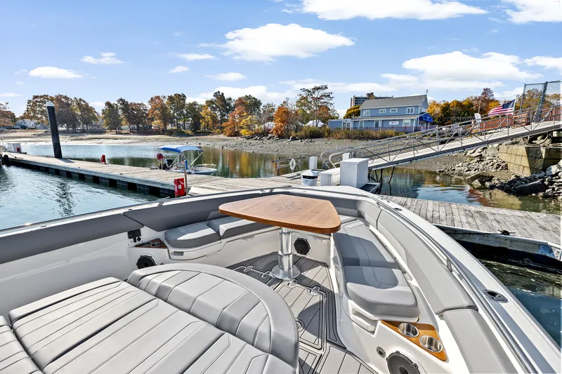 Slide: The Image of Boston Whaler 420 Outrage 2022 - 40