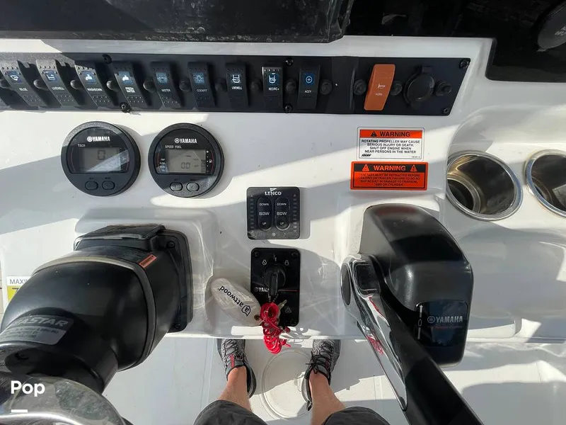 Slide: The Image of Sea Hunt BX22BR 2017 - 15755250