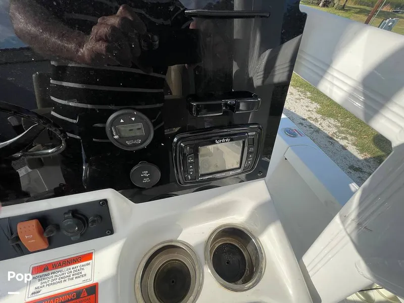 Slide: The Image of Sea Hunt BX22BR 2017 - 15755264